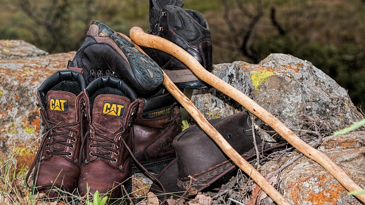 boots, hiking, walking, footwear, leather, shoes, trekking, recreation, nature, stick, cane, sport, healthy, outdoors, outdoor activities, climbing, backpacker, hiking trail, summer, walk, landscape, lifestyle, rock climbing, rest, stop, pause